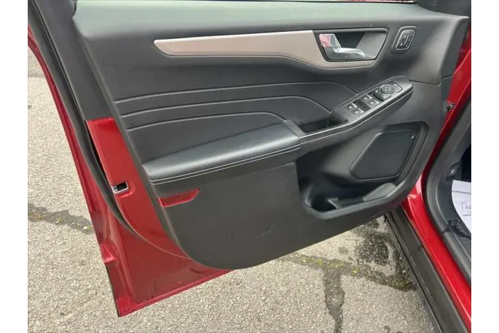 $21097 : Ford Escape 2021 SEL 4dr SUV image 10