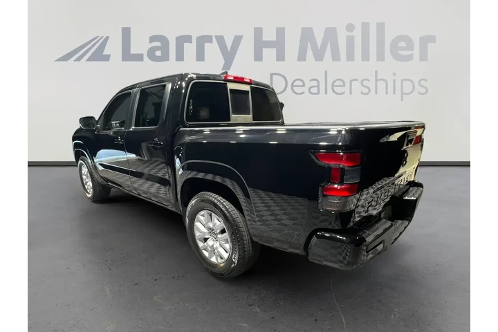 Nissan Frontier 2022 4x2 S 4 image 3