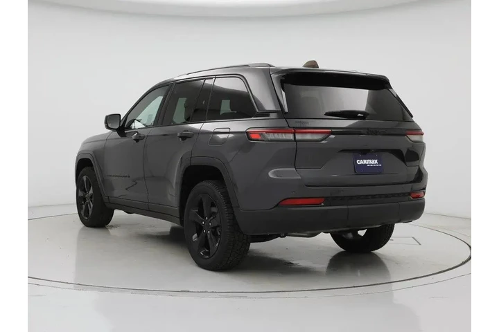 $30998 : Jeep Grand Cherokee 2023 4x2 image 2