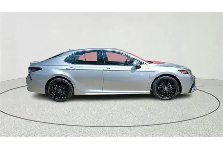 $27552 : Toyota Camry 2024 XSE 4dr Se image 2