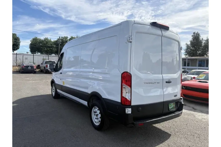 $23000 : 2019 Transit 150 image 3