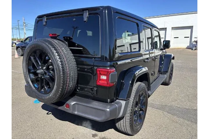 $32890 : Jeep Wrangler Unlimited 2022 image 5