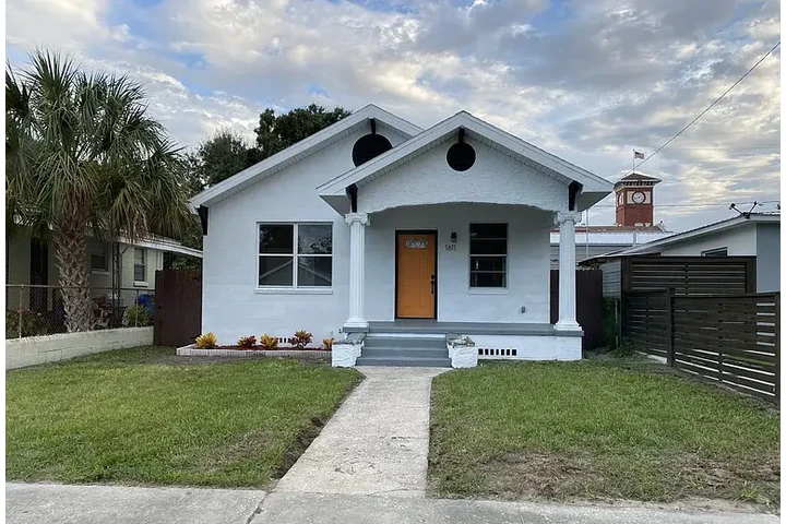 $1500 : HOUSE AVAILABLE IN TAMPA FL image 1