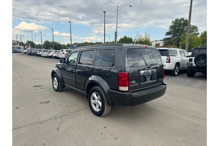 $3980 : 2011 Nitro 4WD 4dr SXT image 4