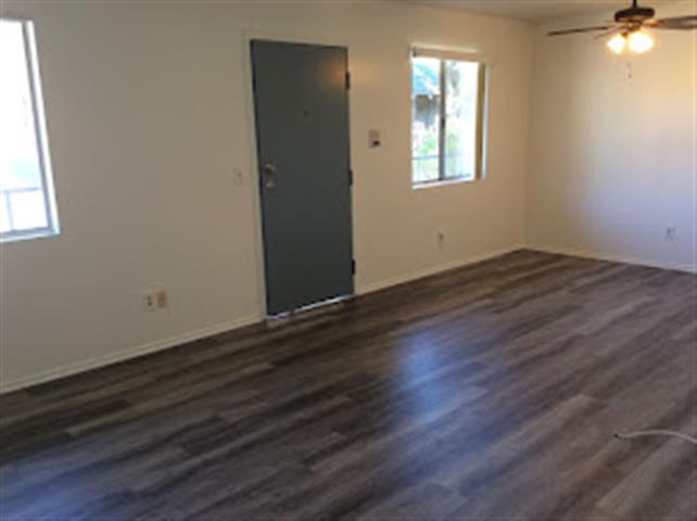 $2300 : SPACIOUS 2-BEDROOM/ 2-BATH. image 3