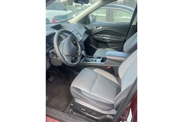 $11988 : Ford Escape 2018 SE 4dr SUV image 5