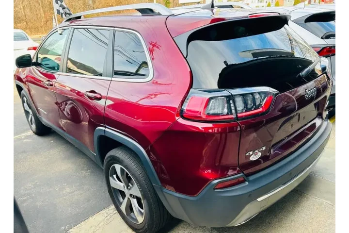 $21000 : 2020 Cherokee Limited image 3