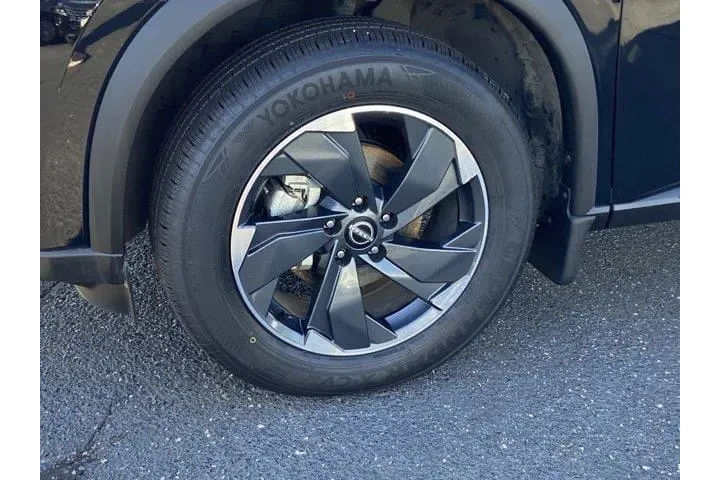 $20995 : Nissan Rogue 2025 AWD SV 4dr image 8