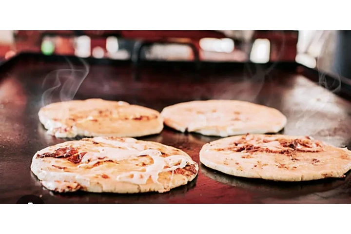 Pupusas para eventos image 1