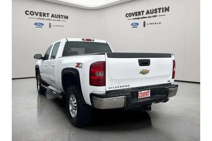 $10857 : Chevrolet Silverado 2500HD 2 image 3