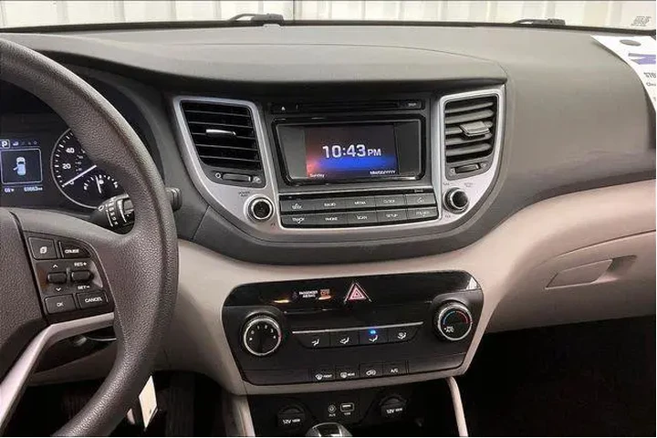 $13490 : Hyundai TUCSON 2017 SE 4dr S image 6