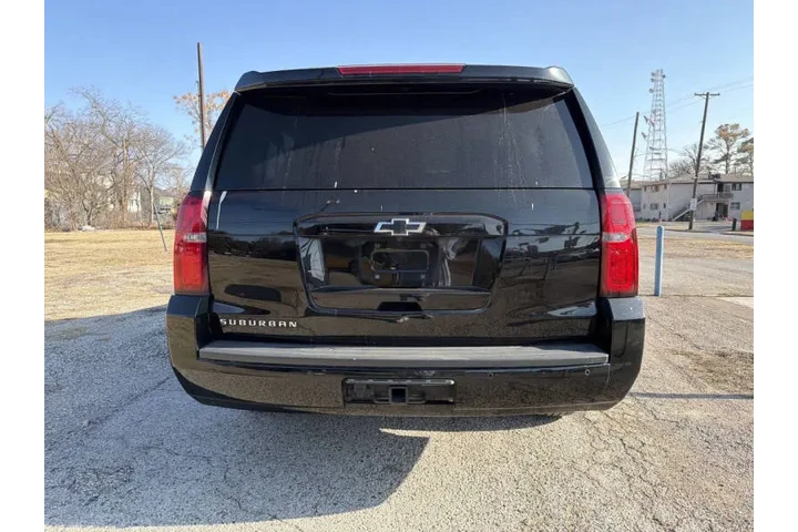 $21995 : 2016 Suburban LT image 7