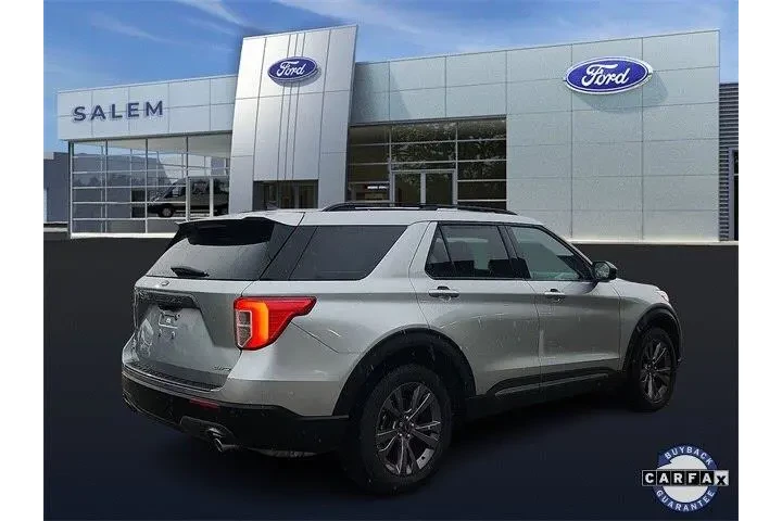 $33795 : Ford Explorer 2023 AWD XLT 4 image 3