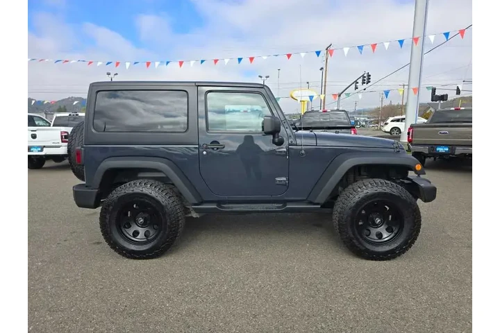 $21990 : Jeep Wrangler 2016 4x4 Sport image 6