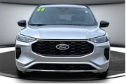 $23000 : Ford Escape 2023 ST-Line 4dr thumbnail