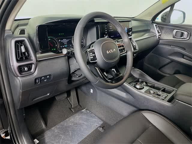 $35708 : PRE-OWNED 2023 KIA SORENTO HY image 7