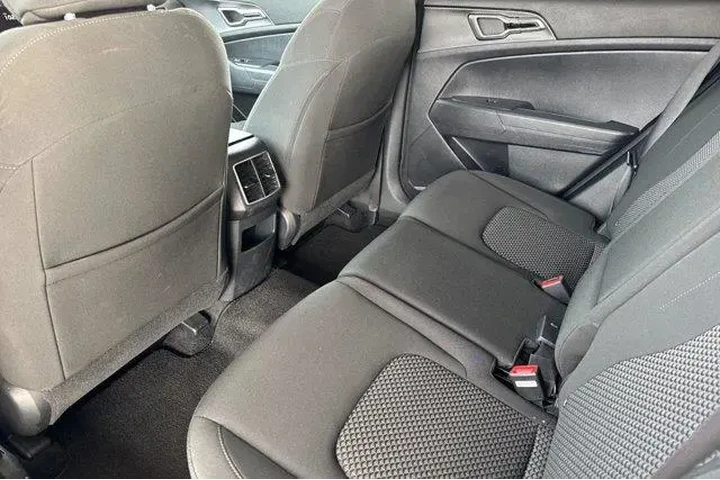 $19798 : Kia Sportage 2024 LX 4dr SUV image 6
