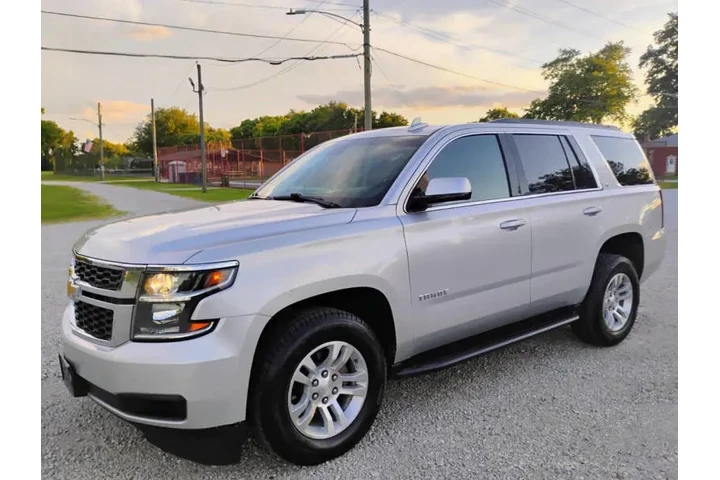 $21995 : 2019 Tahoe LT image 2