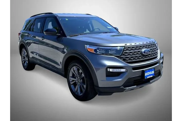 $33995 : Ford Explorer 2023 AWD XLT 4 image 3