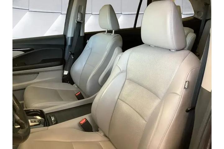 $19391 : Honda Pilot 2016 AWD Elite 4 image 8