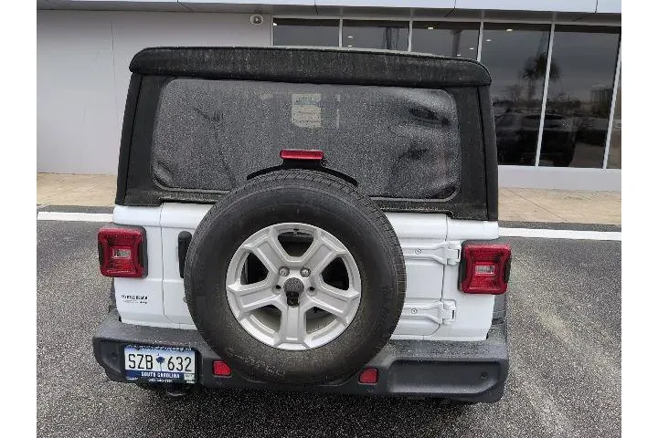 $27971 : Jeep Wrangler Unlimited 2020 image 6