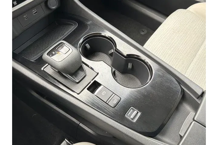 $19417 : Nissan Rogue 2023 SV 4dr Cro image 10