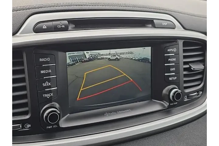 $10000 : Kia Sorento 2018 LX 4dr SUV image 4