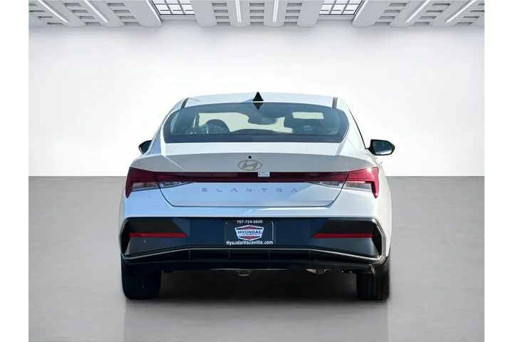 $20977 : Hyundai ELANTRA 2025 SEL Con image 7