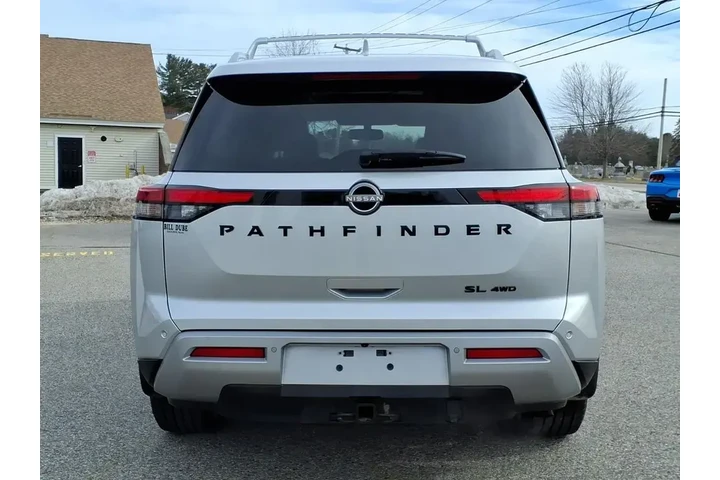 $29900 : Nissan Pathfinder 2022 AWD S image 5