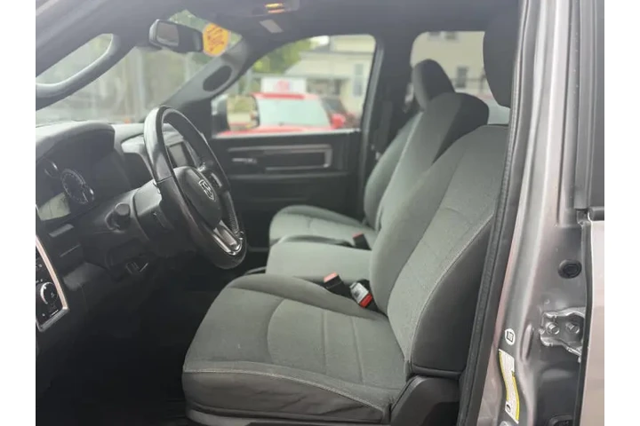 $27995 : 2021 RAM 1500 Classic Warlock image 8