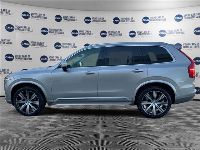 $61393 : PRE-OWNED 2024 VOLVO XC90 B6 image 2