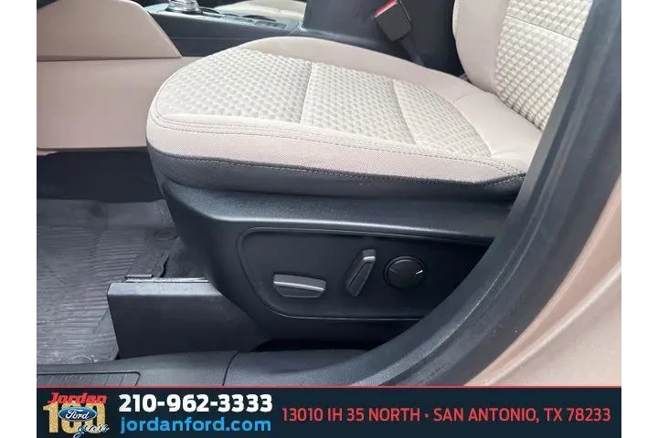 $14907 : Ford Escape 2020 SE 4dr SUV image 10