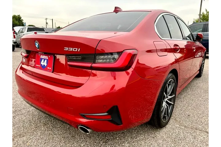 $23995 : 2019 BMW 3-Series 330i image 7