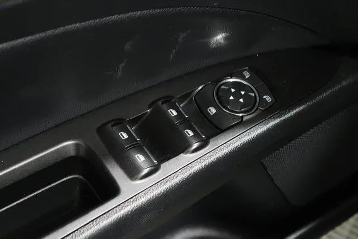 $19988 : Ford Fusion 2020 SEL 4dr Sed image 4