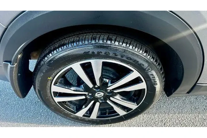 $14405 : Nissan Kicks 2020 SV 4dr Cro image 6