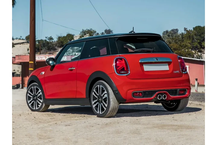 $17788 : MINI Hardtop 2 Door 2019 Coo image 1