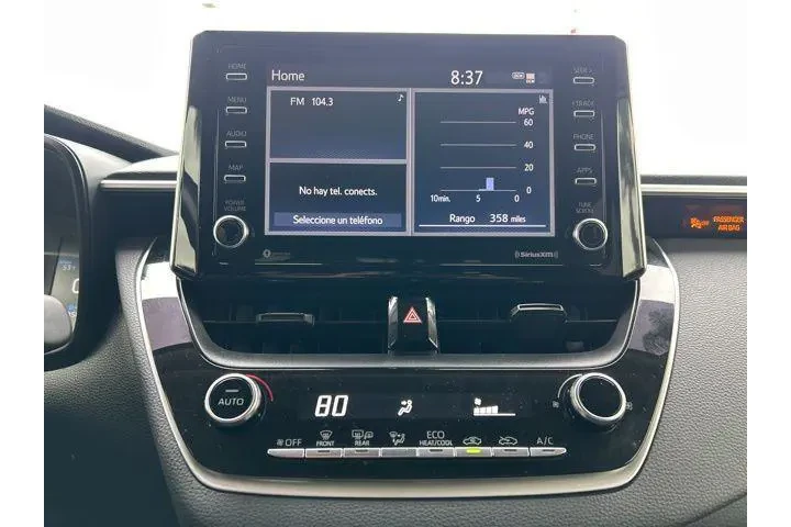 $17995 : Toyota Corolla 2021 LE 4dr S image 8