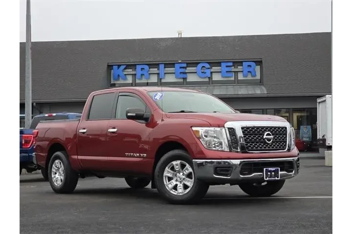 $24525 : Nissan Titan 2018 4x4 S 4dr image 2