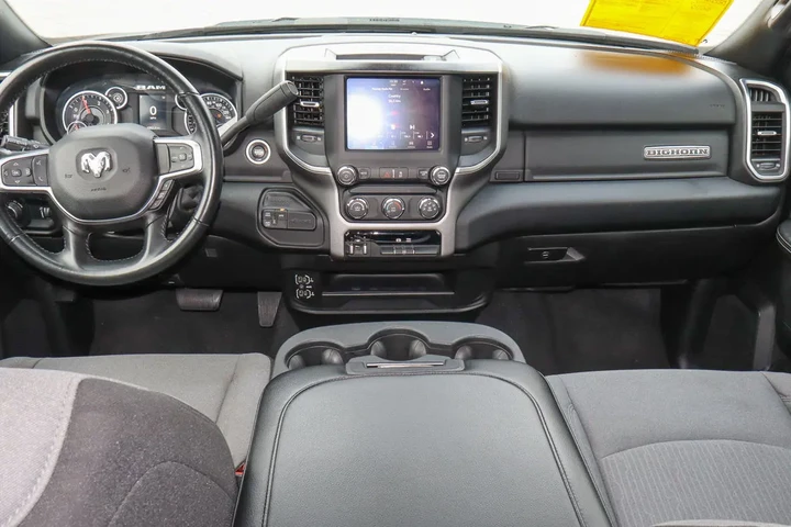 $46988 : 2024 2500 Big Horn 4x4 Crew C image 10