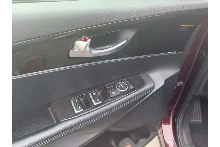 $15500 : Kia Sorento 2017 AWD LX 4dr image 4