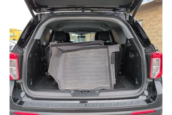 $39999 : Ford Explorer 2023 AWD XLT 4 image 6