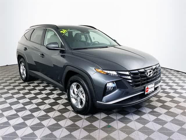 $29953 : PRE-OWNED 2024 HYUNDAI TUCSON image 1