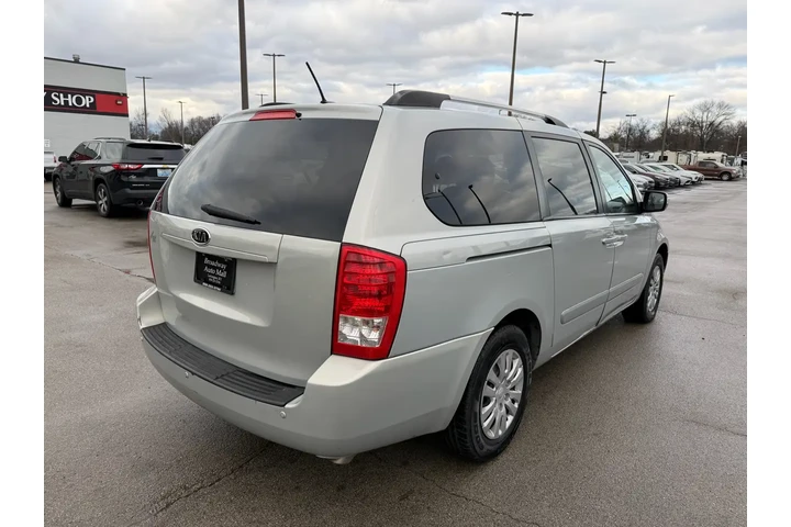 $3980 : 2012 Sedona LX image 2