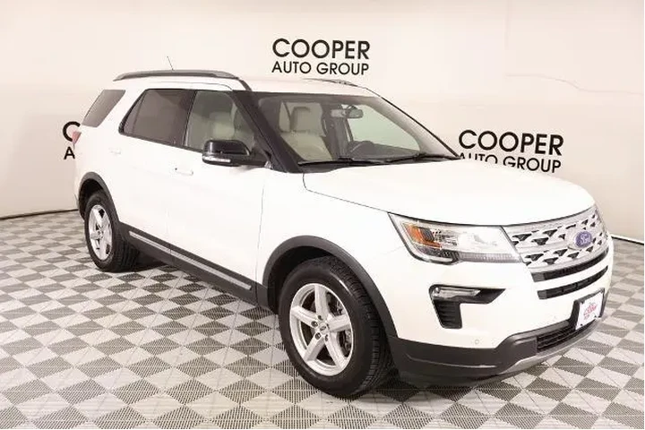 $18310 : Ford Explorer 2018 XLT 4dr S image 1