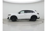 $27998 : Honda HR-V 2025 AWD Sport 4d thumbnail