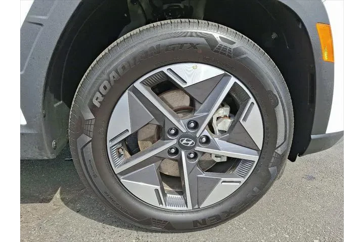 $33990 : Hyundai TUCSON 2025 AWD SEL image 8