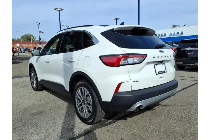 $21580 : Ford Escape 2022 AWD SEL 4dr image 9