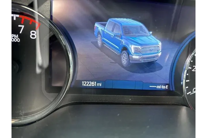 $25727 : Ford F-150 2021 4x4 XLT 4dr image 4