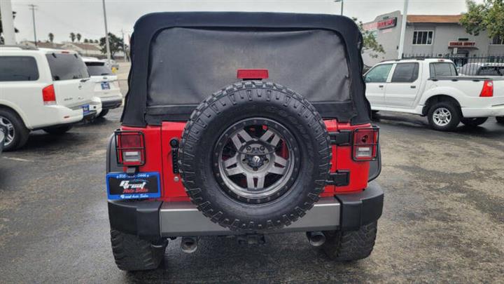 $16995 : 2014 Wrangler Unlimited Sport image 5