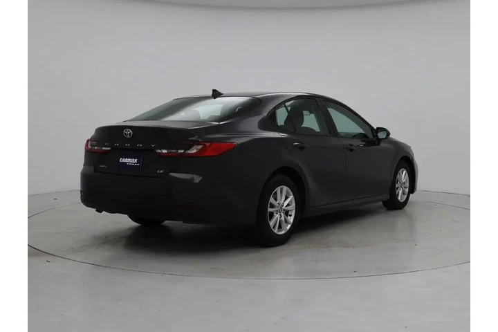 $29998 : Toyota Camry 2025 LE 4dr Sed image 8